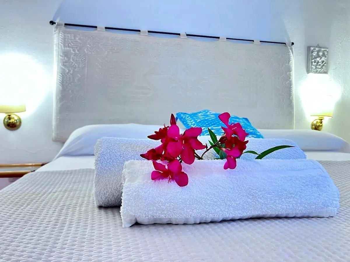 סטינטינו Rosso Lilu' Casa Con Vista Mozzafiato Sulla Pelosa 0*,  איטליה